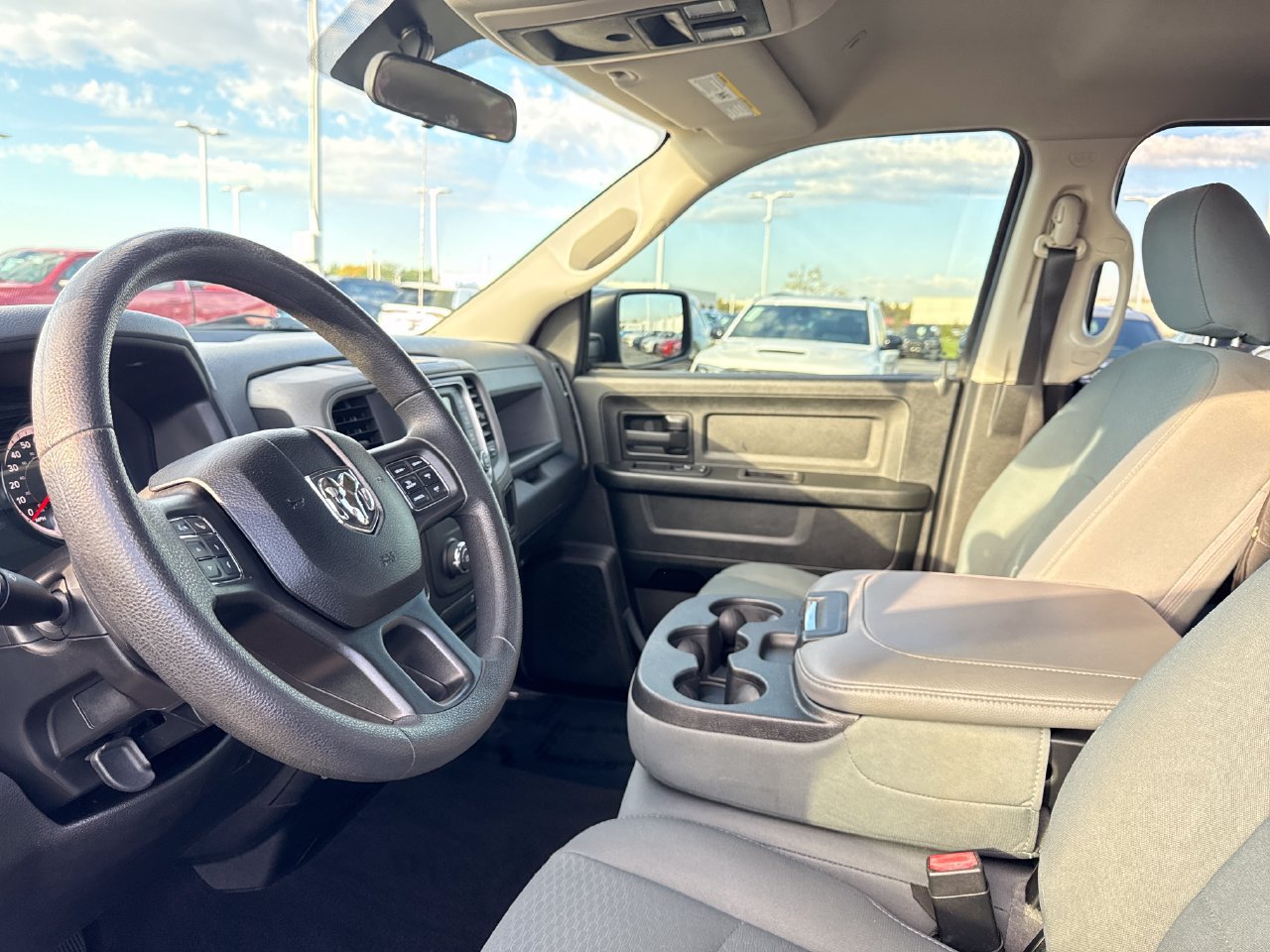 Used 2018 RAM 1500 Express w/ Express Value Package AWD/4WD image 11