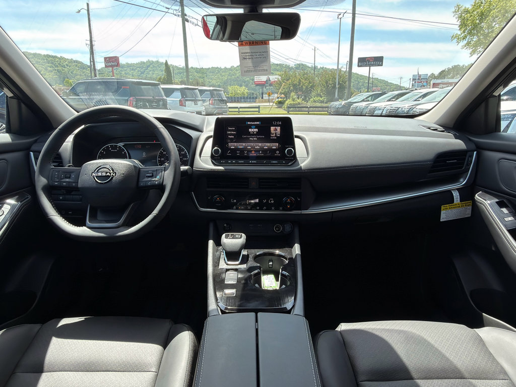 New 2026 Nissan Rogue SV FWD image 12