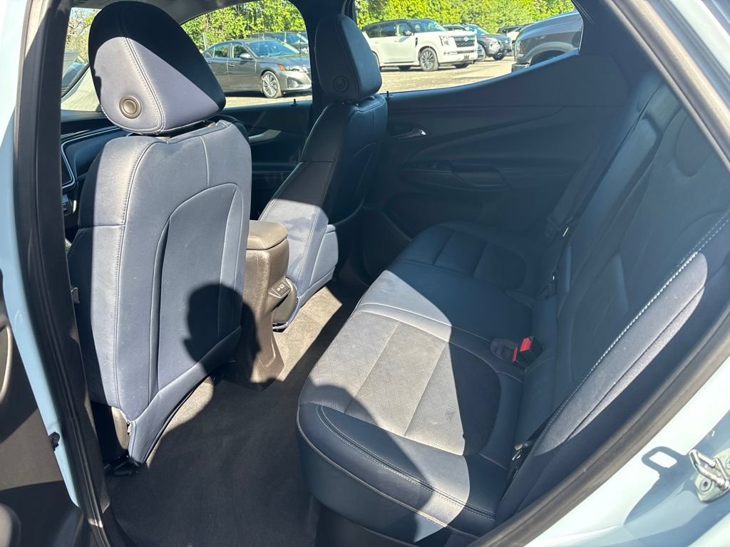 Used 2023 Chevrolet Bolt EUV Premier FWD image 16