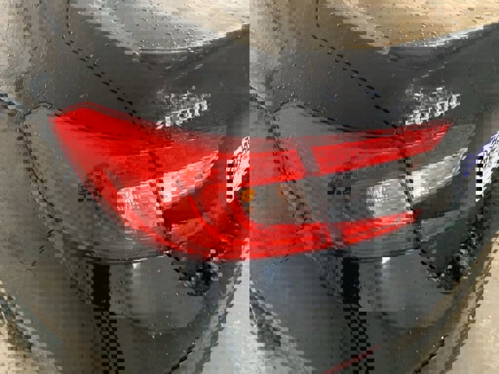 Used 2020 Honda Accord Sport image 10