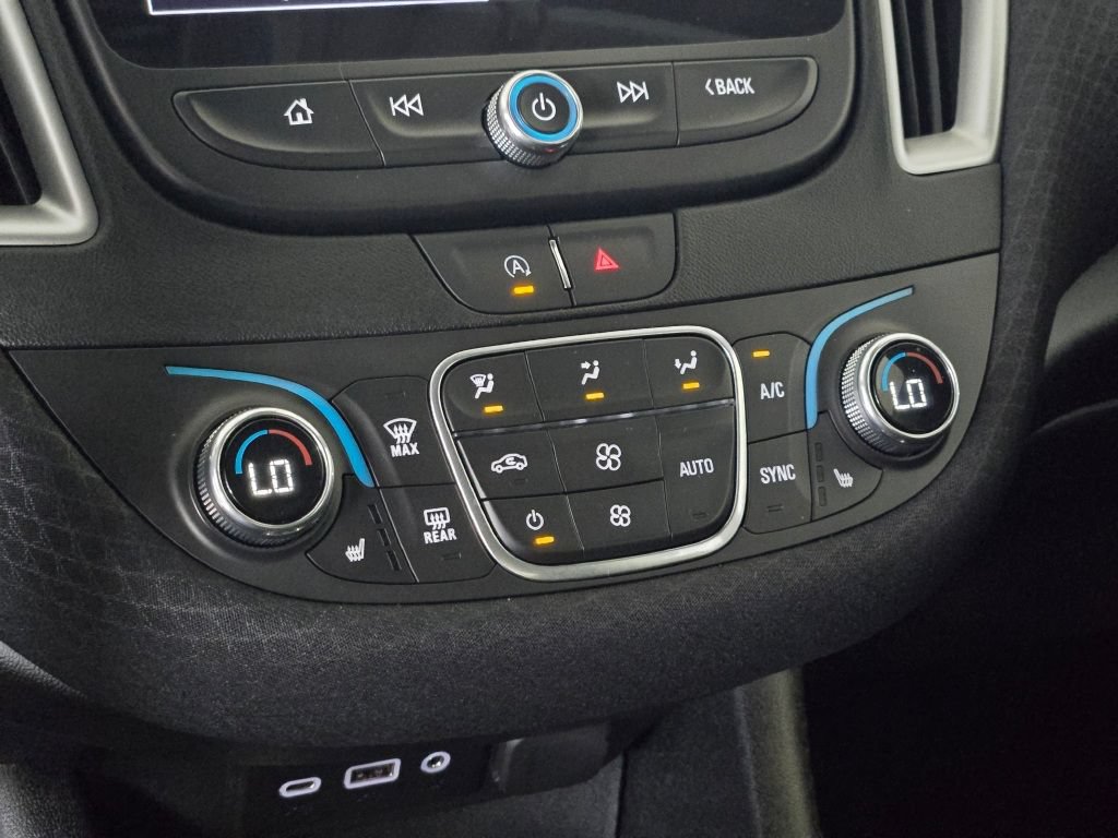 Used 2024 Chevrolet Malibu LT FWD image 25
