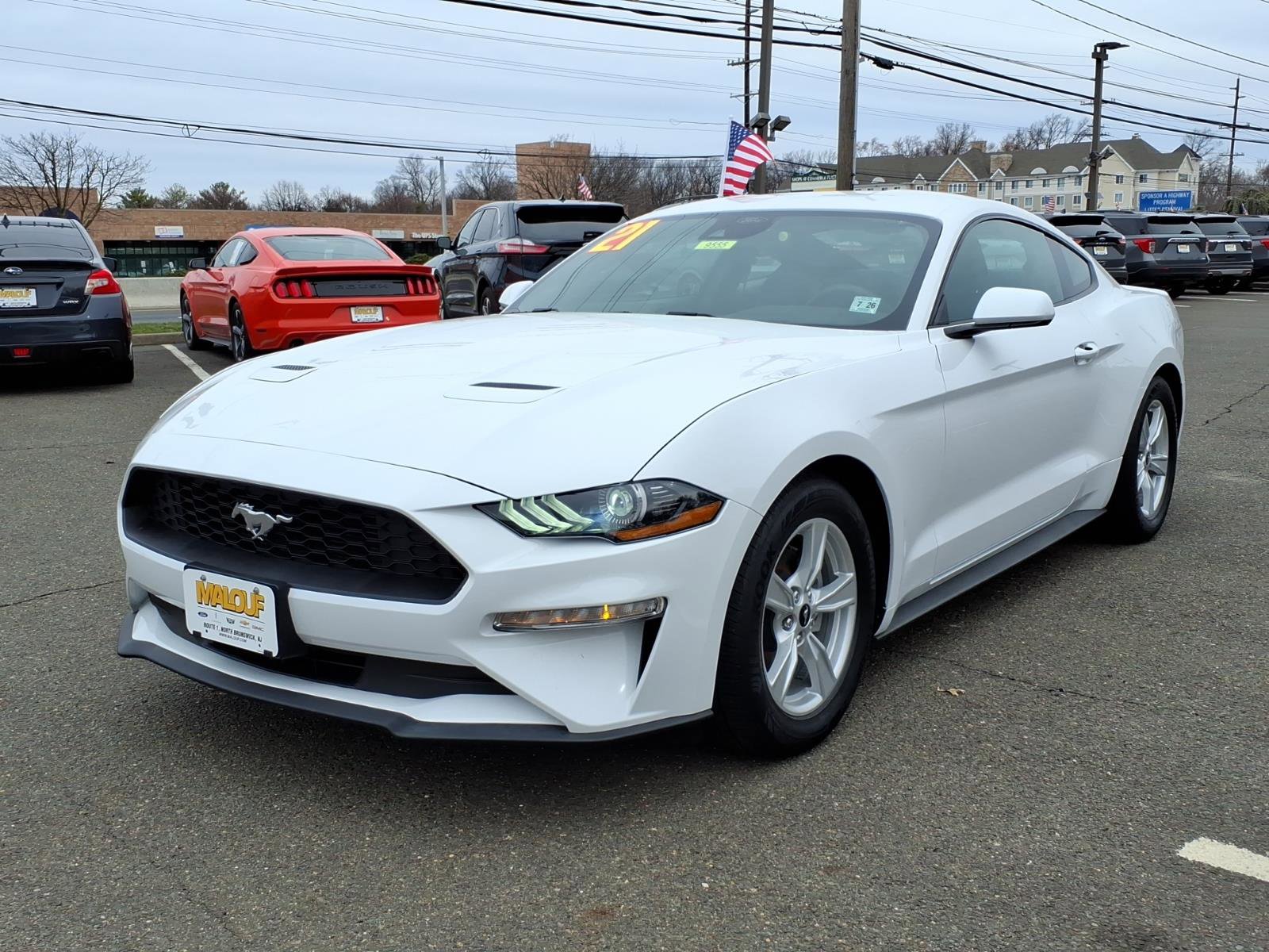 Certified 2021 Ford Mustang Coupe image 3