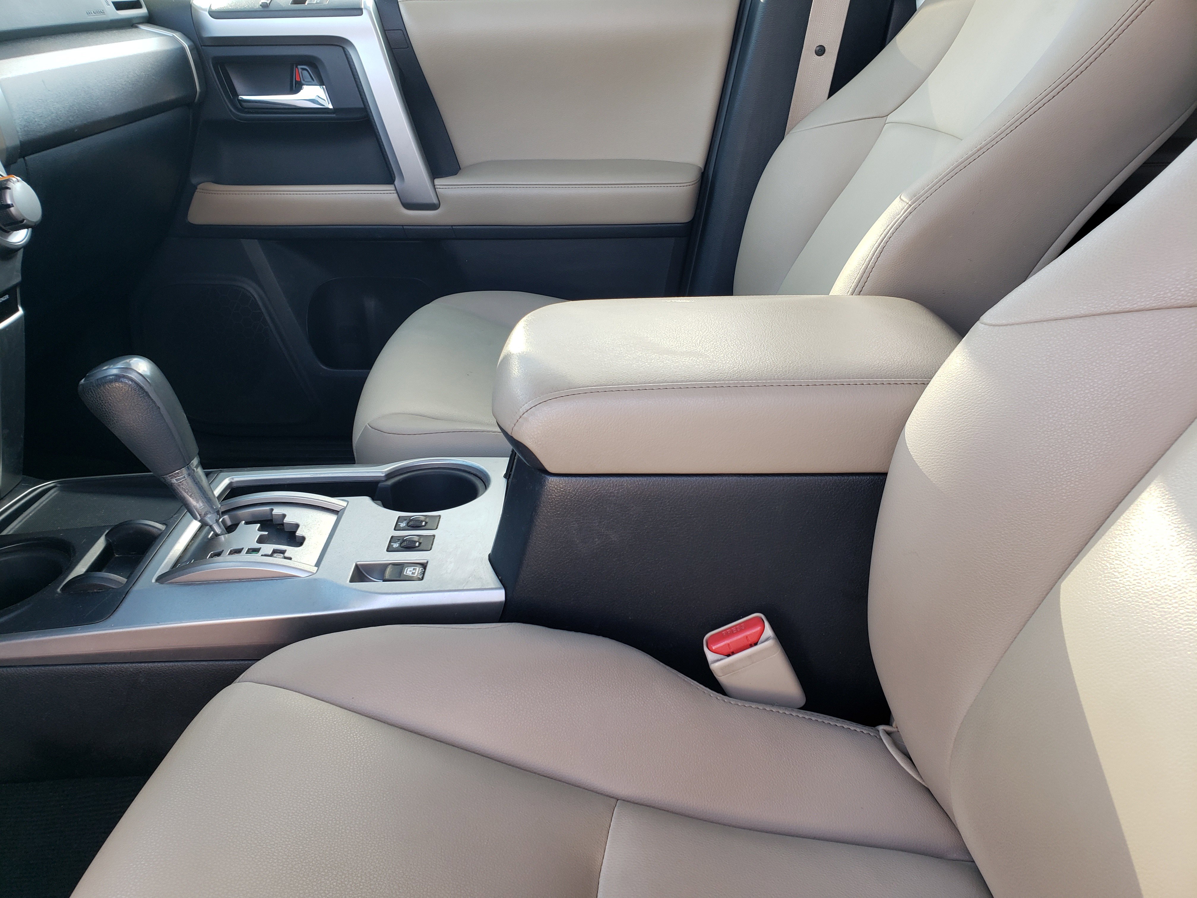 Used 2015 Toyota 4Runner 2WD image 27