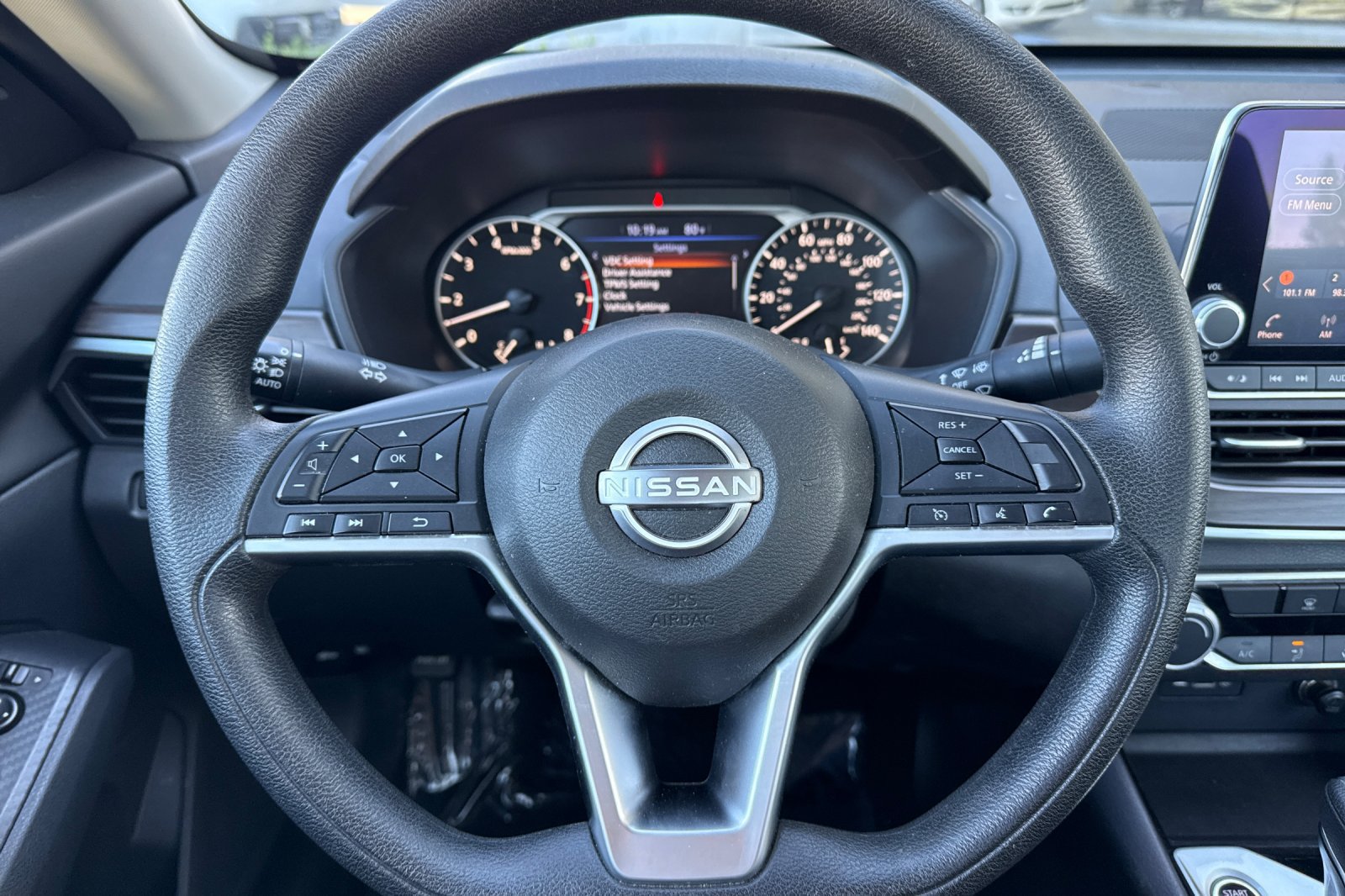 Certified 2024 Nissan Altima 2.5 SV FWD image 28