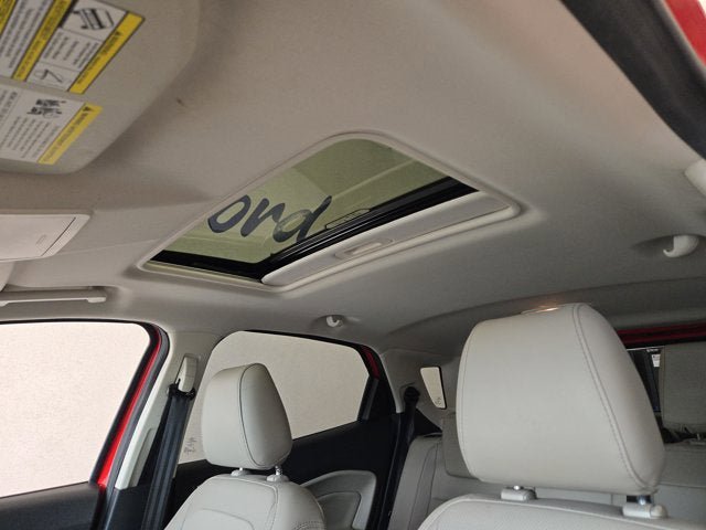Used 2019 Ford EcoSport Titanium FWD image 22