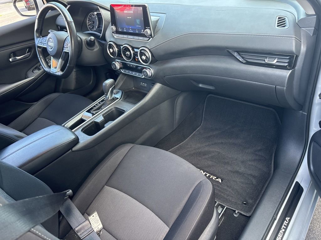 Used 2022 Nissan Sentra SV w/ All-Weather Package FWD image 28