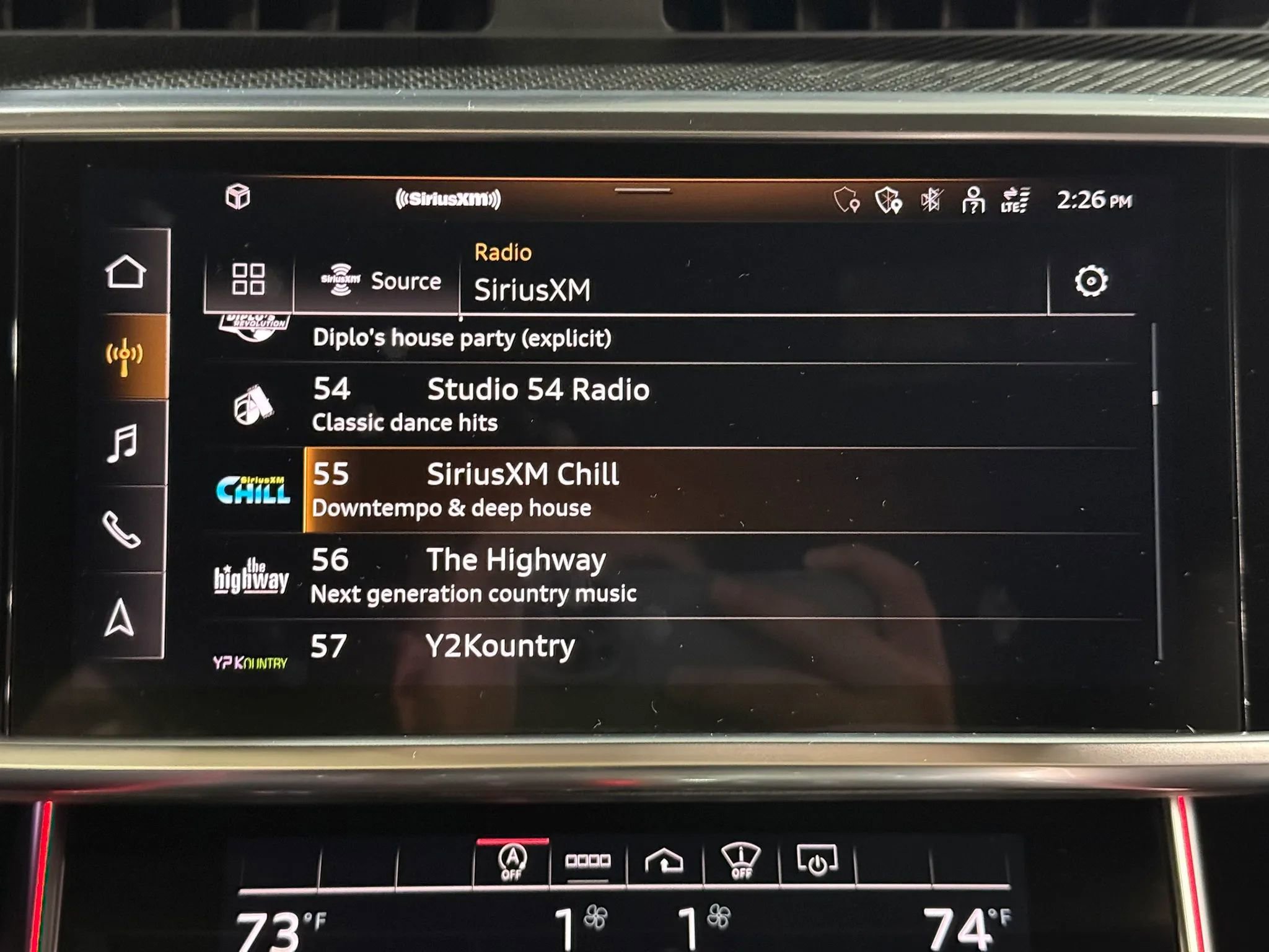 Used 2021 Audi RS 6 w/ Carbon Optic Package image 35