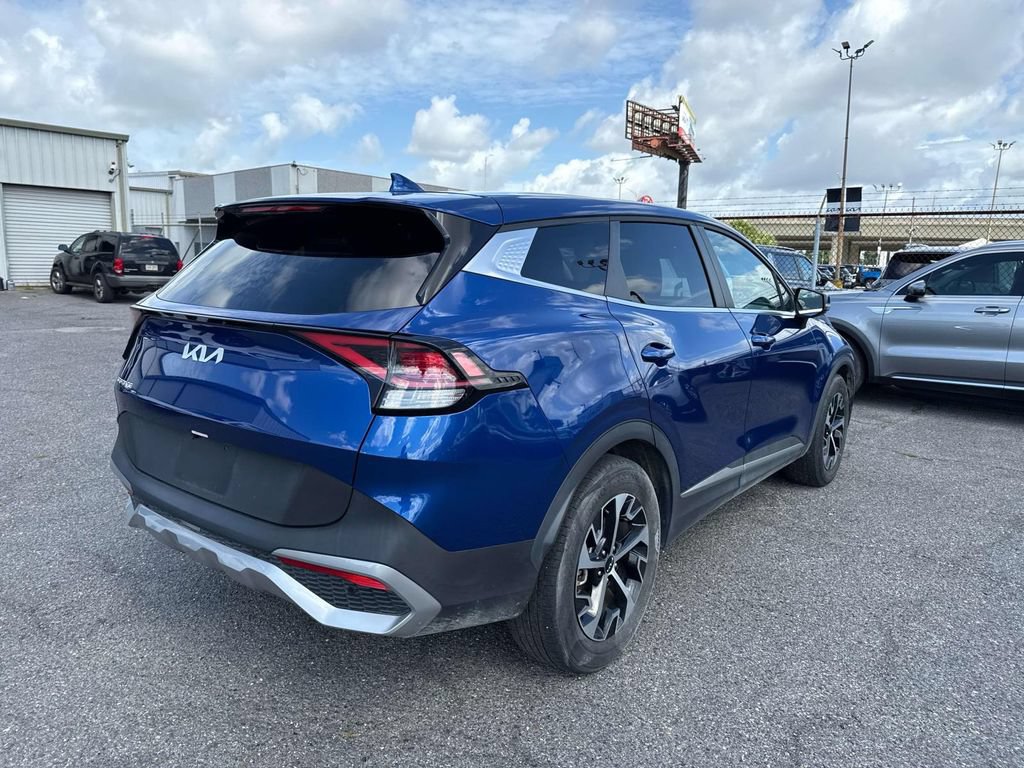Certified 2023 Kia Sportage EX FWD image 8