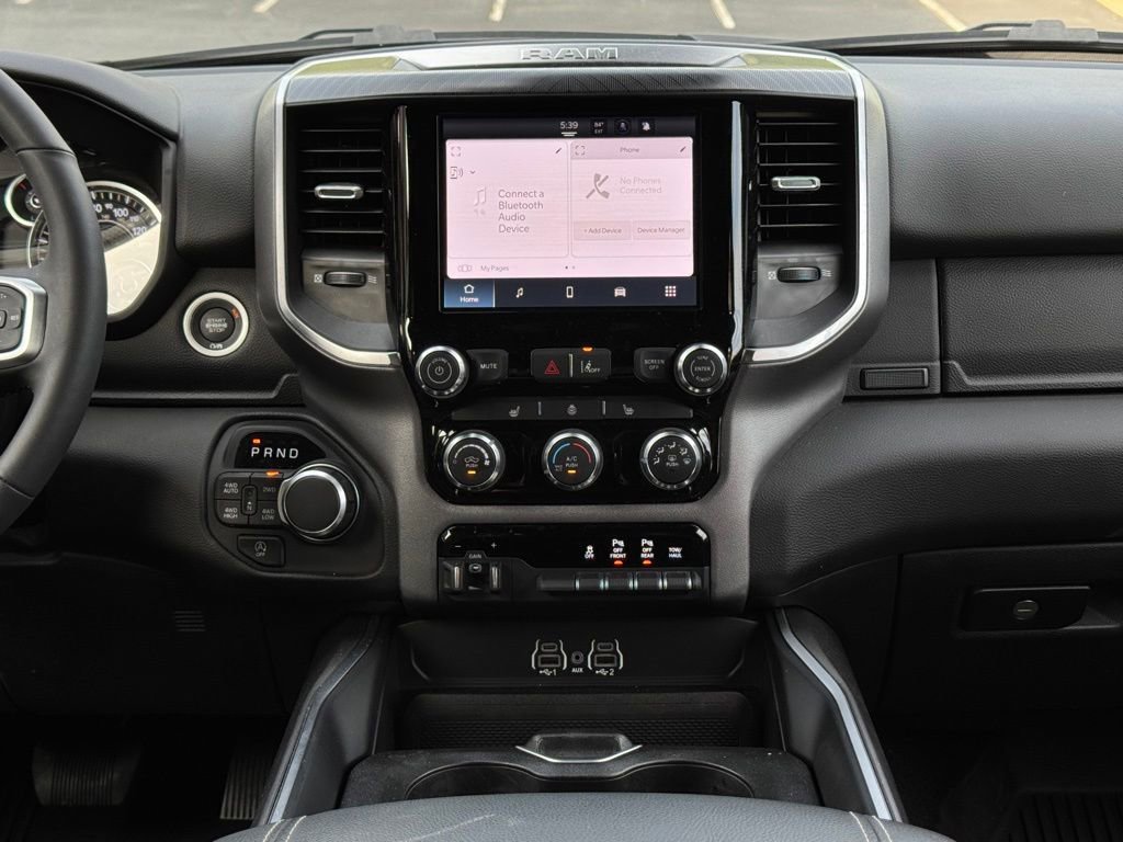 Used 2025 RAM 1500 Big Horn AWD/4WD image 13