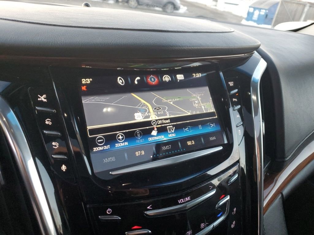 Used 2016 Cadillac Escalade ESV Premium image 20