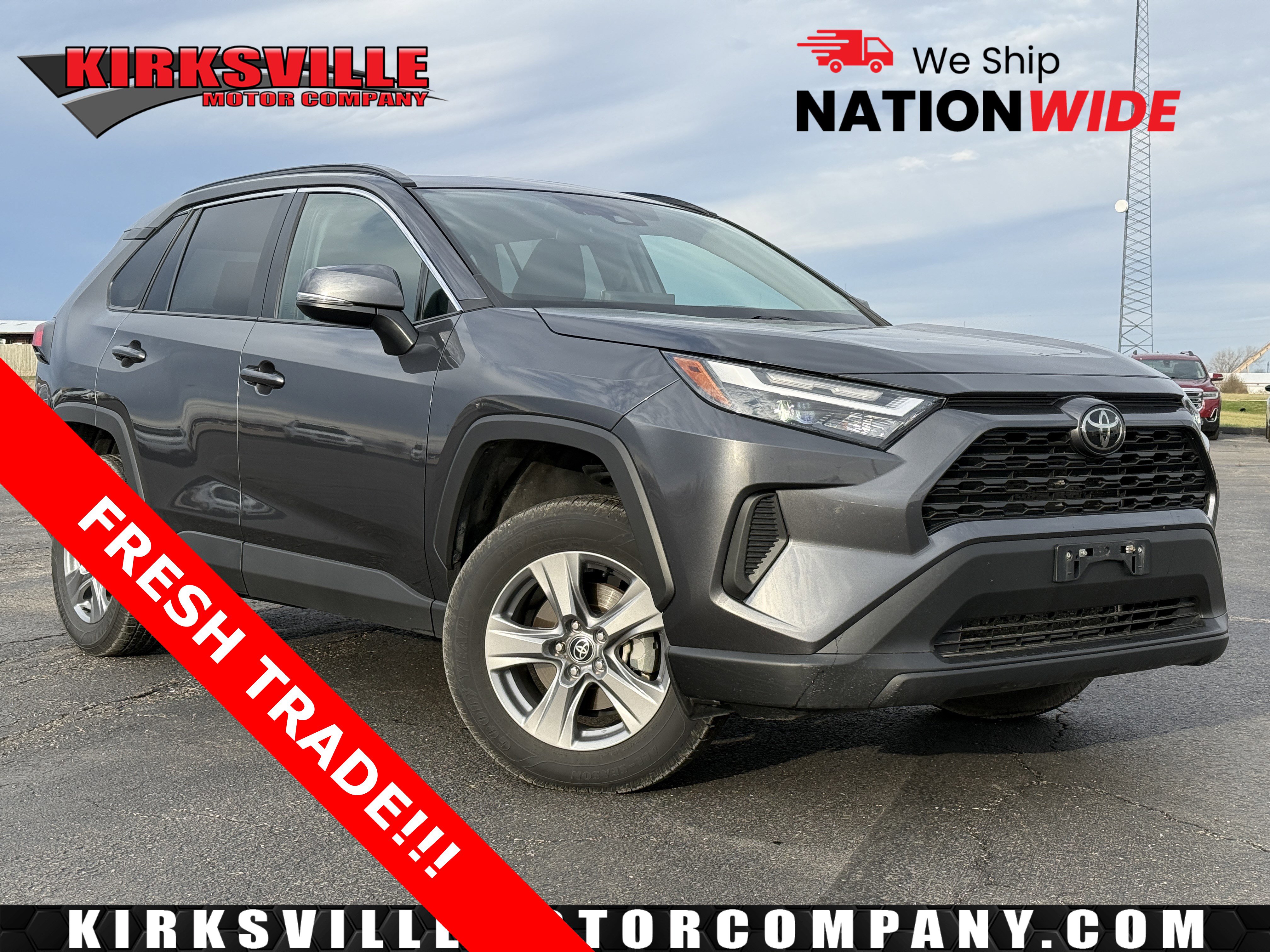 Used 2022 Toyota RAV4 XLE w/ Convenience Package image 1