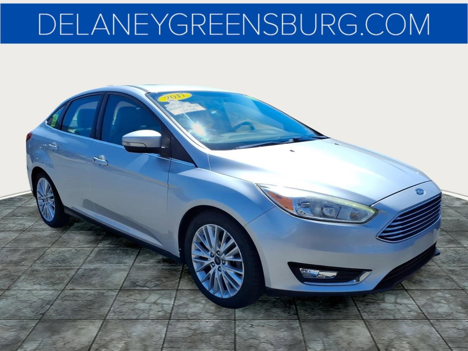 Used 2017 Ford Focus Titanium image 1