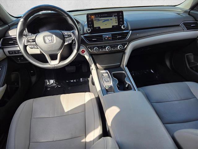Used 2020 Honda Accord Touring image 16