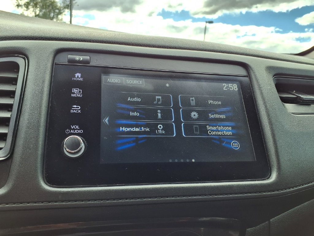 Used 2022 Honda HR-V Sport image 3