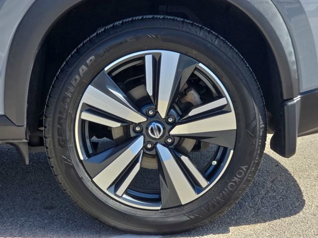 Used 2021 Nissan Rogue SL w/ Premium Package image 34