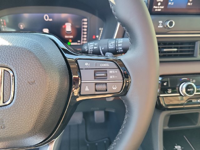 New 2026 Honda Pilot Touring image 19