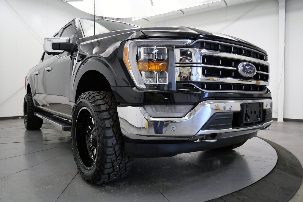 Used 2021 Ford F150 Lariat w/ Max Trailer Tow Package AWD/4WD image 43