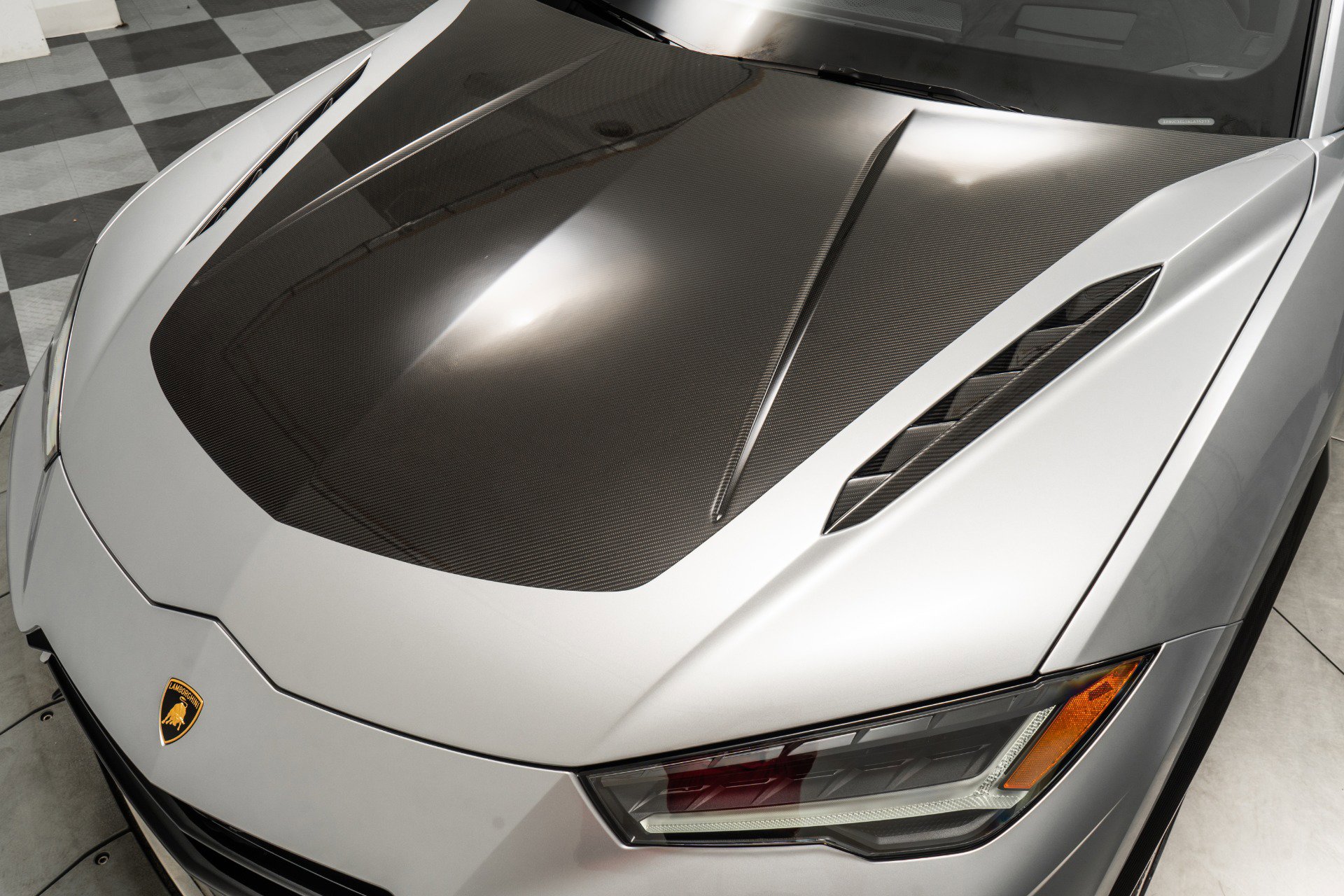 Used 2024 Lamborghini Urus Performante image 36