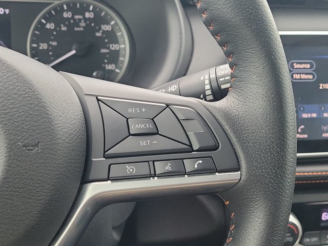 Used 2020 Nissan Kicks SR FWD image 19