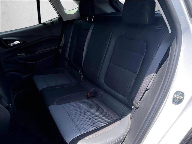 Used 2024 Chevrolet Trax LT w/ Driver Confidence Package FWD image 27