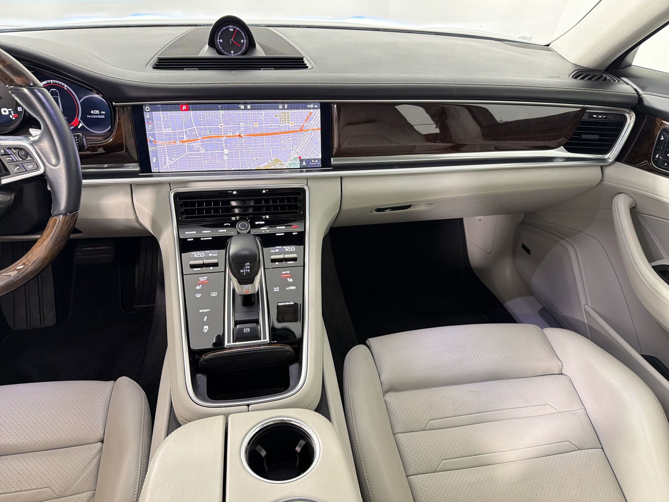 Certified 2018 Porsche Panamera image 28