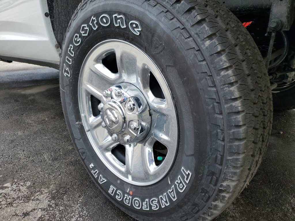 New 2024 RAM 2500 Tradesman w/ Chrome Appearance Group image 19