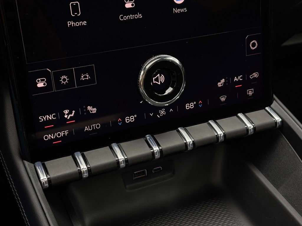 New 2026 GMC Terrain Elevation w/ Elevation Premium Package image 29