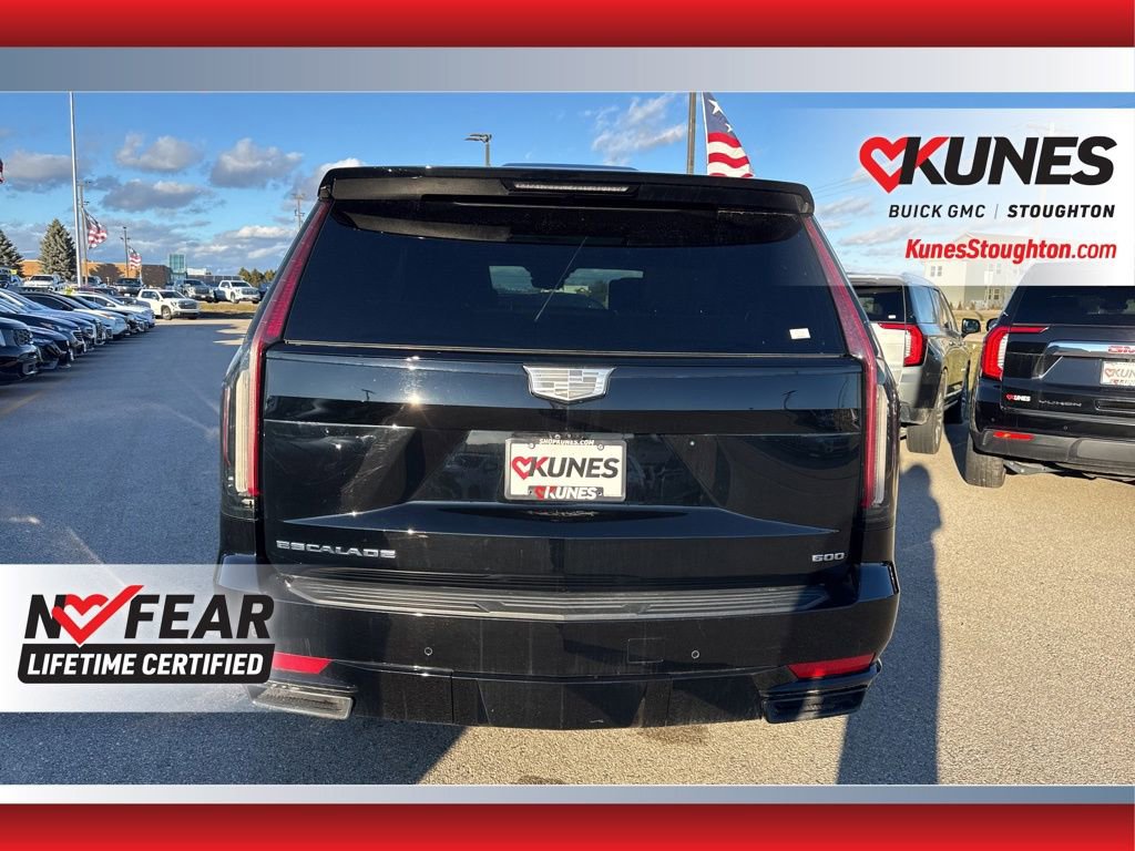 Used 2022 Cadillac Escalade Sport Platinum image 10
