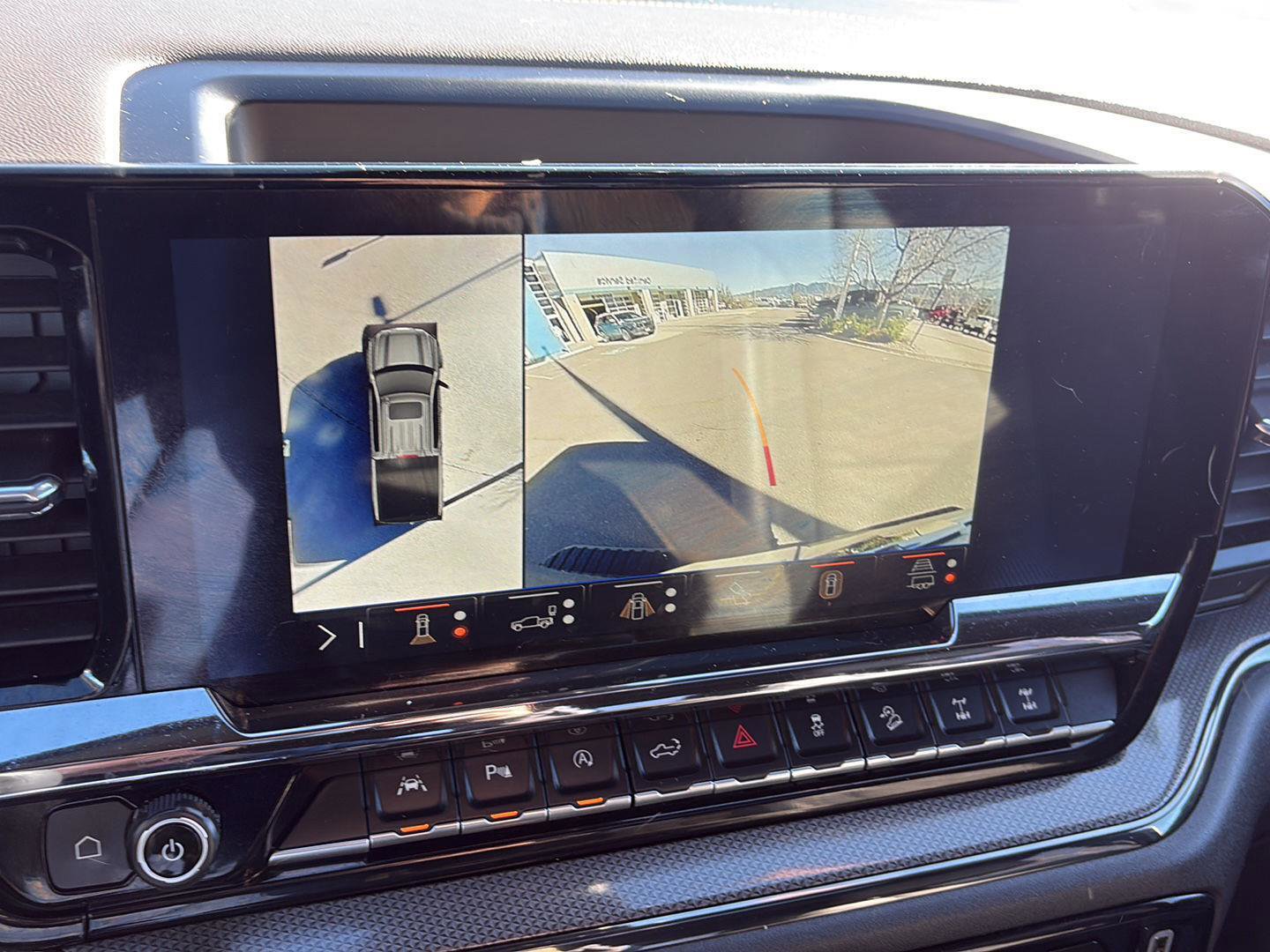 Used 2024 Chevrolet Silverado 1500 ZR2 w/ Technology Package image 24