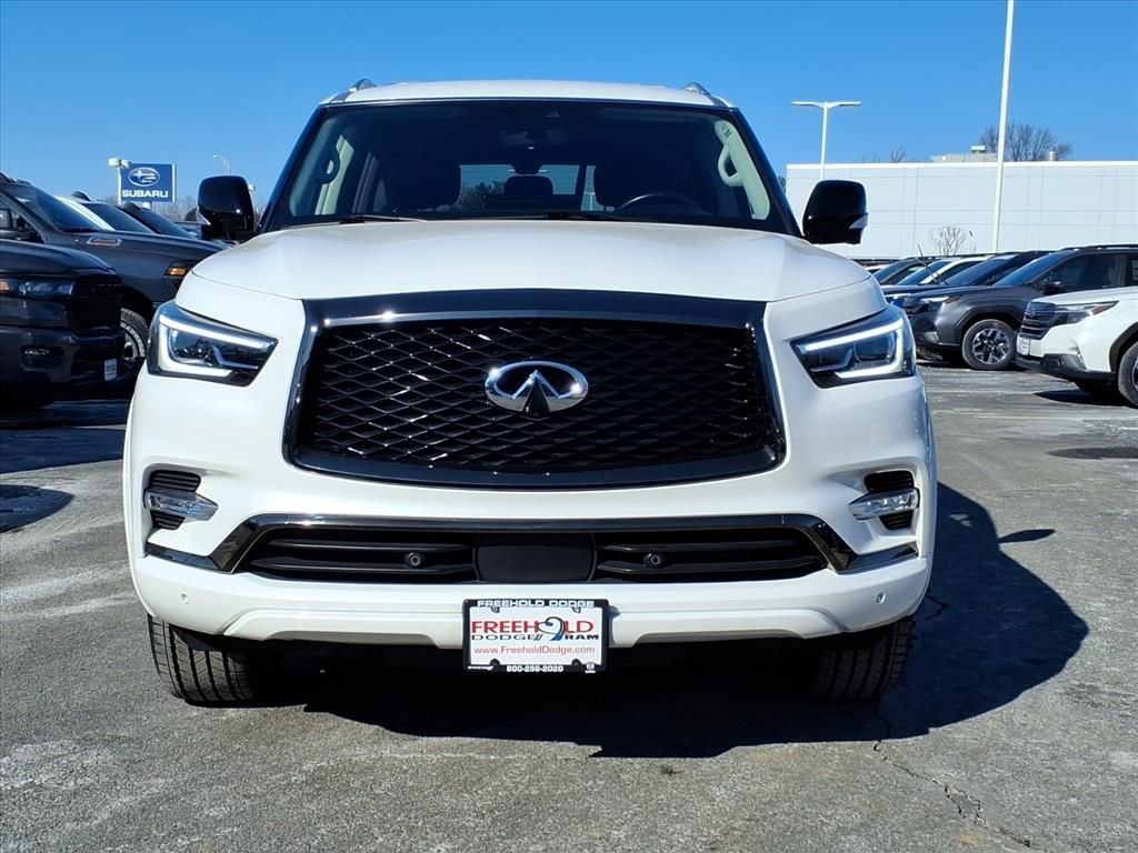 Used 2023 INFINITI QX80 Premium Select w/ Cargo Package image 2
