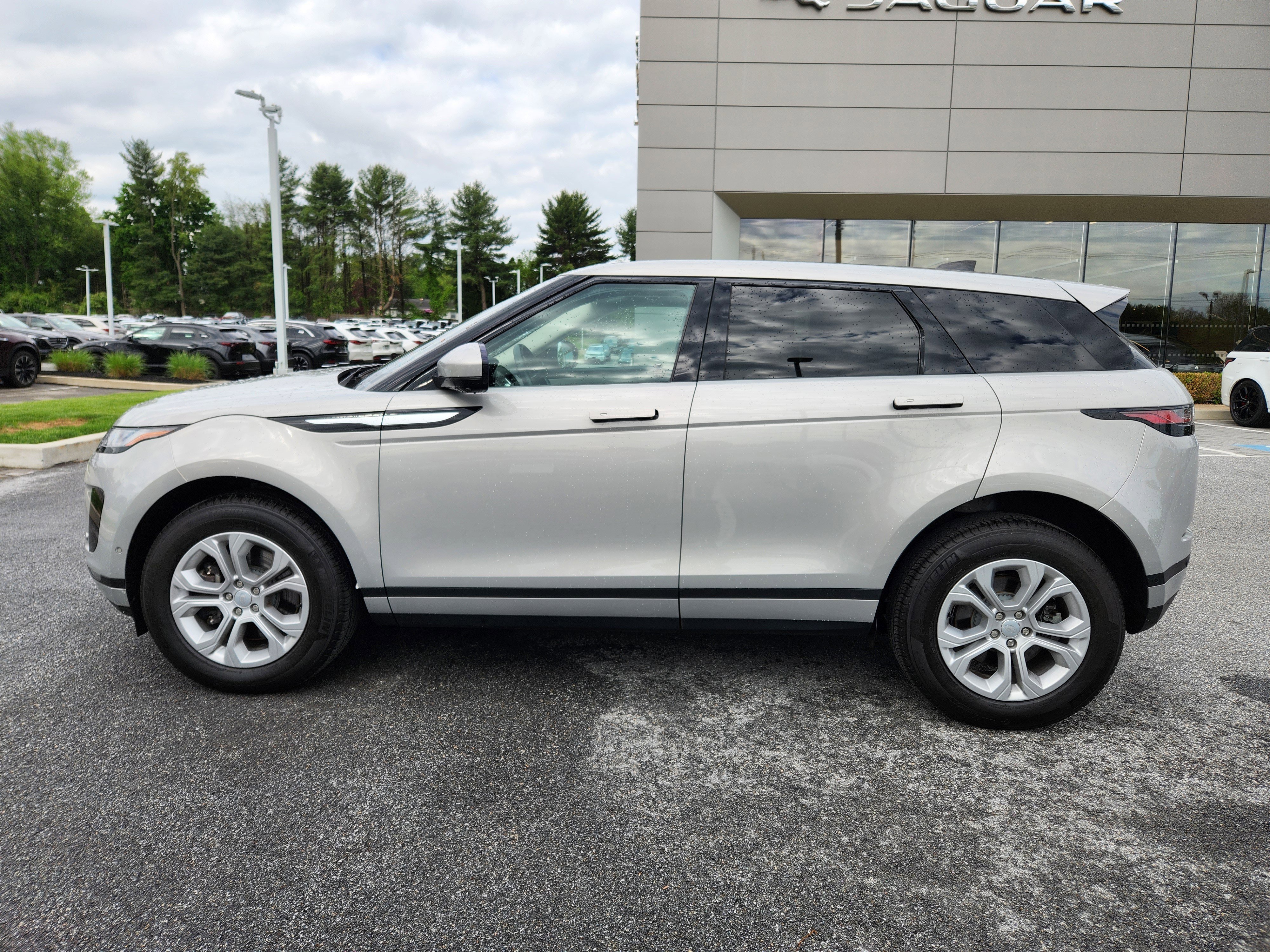 Used 2021 Land Rover Range Rover Evoque S AWD/4WD image 5