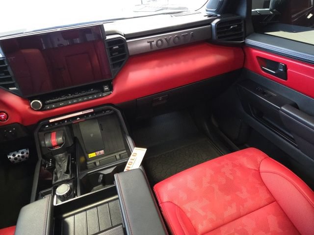 Used 2025 Toyota Tundra TRD Pro AWD/4WD image 19