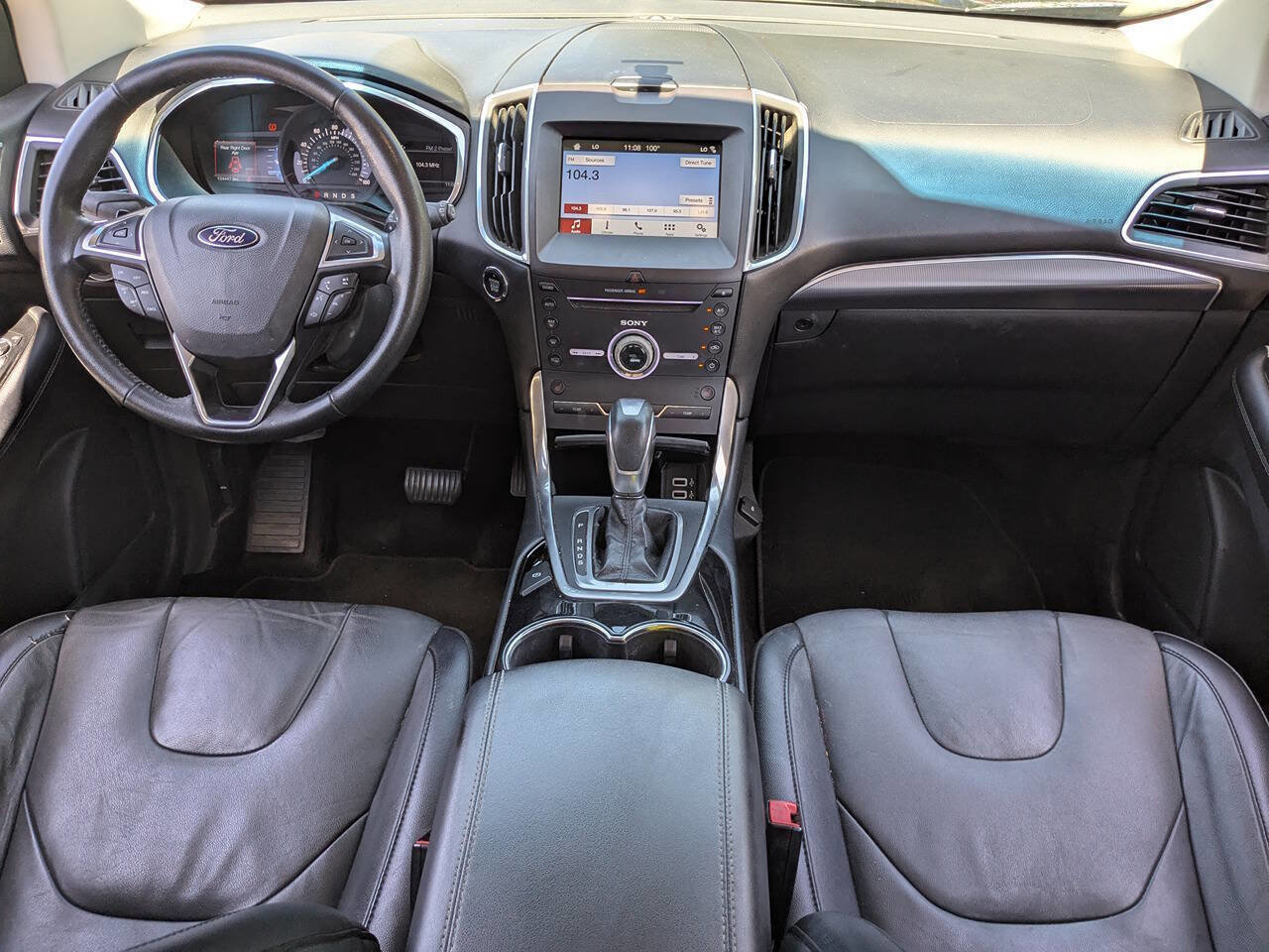 Used 2016 Ford Edge Titanium image 16