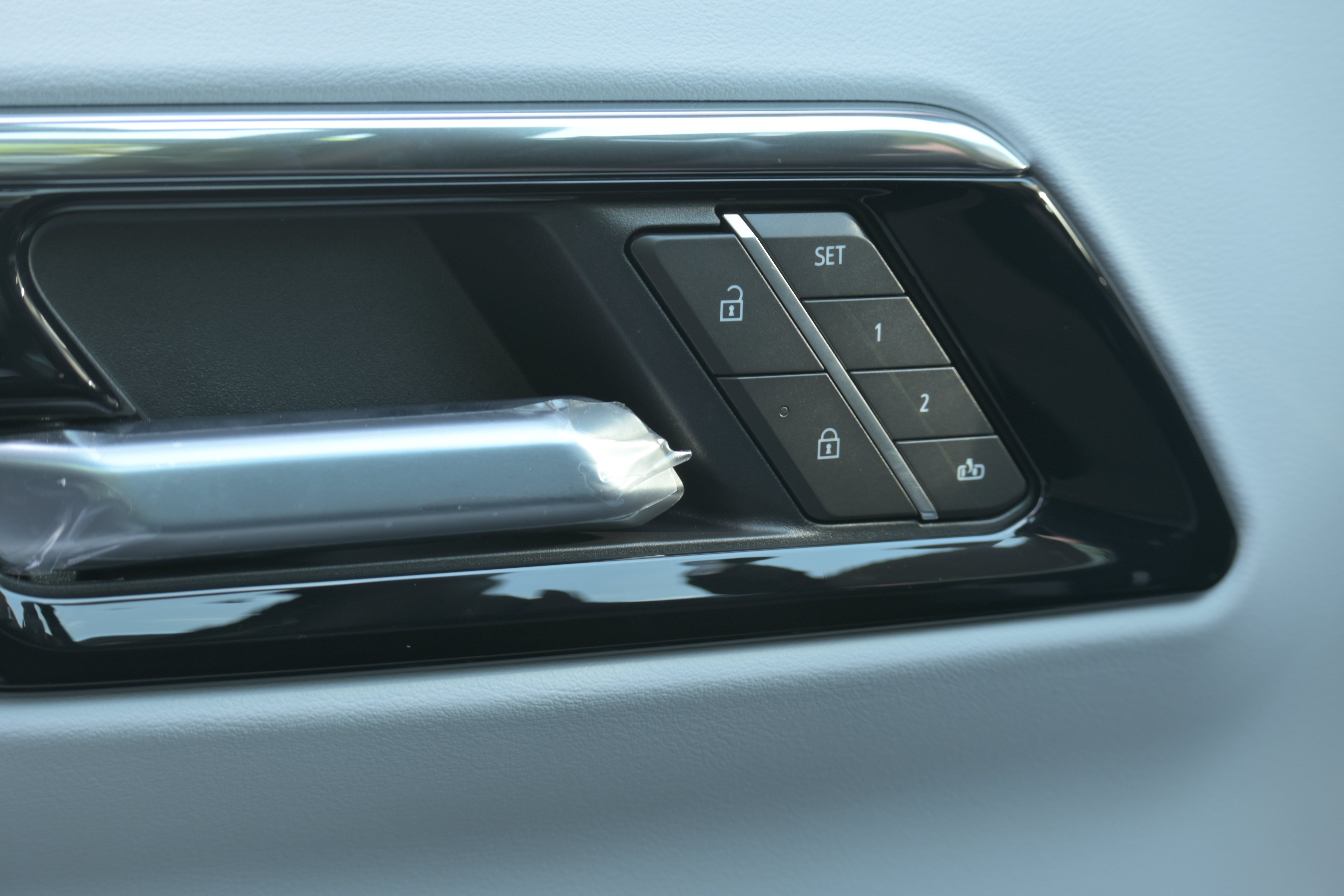 New 2026 Chevrolet Suburban Premier AWD/4WD image 33