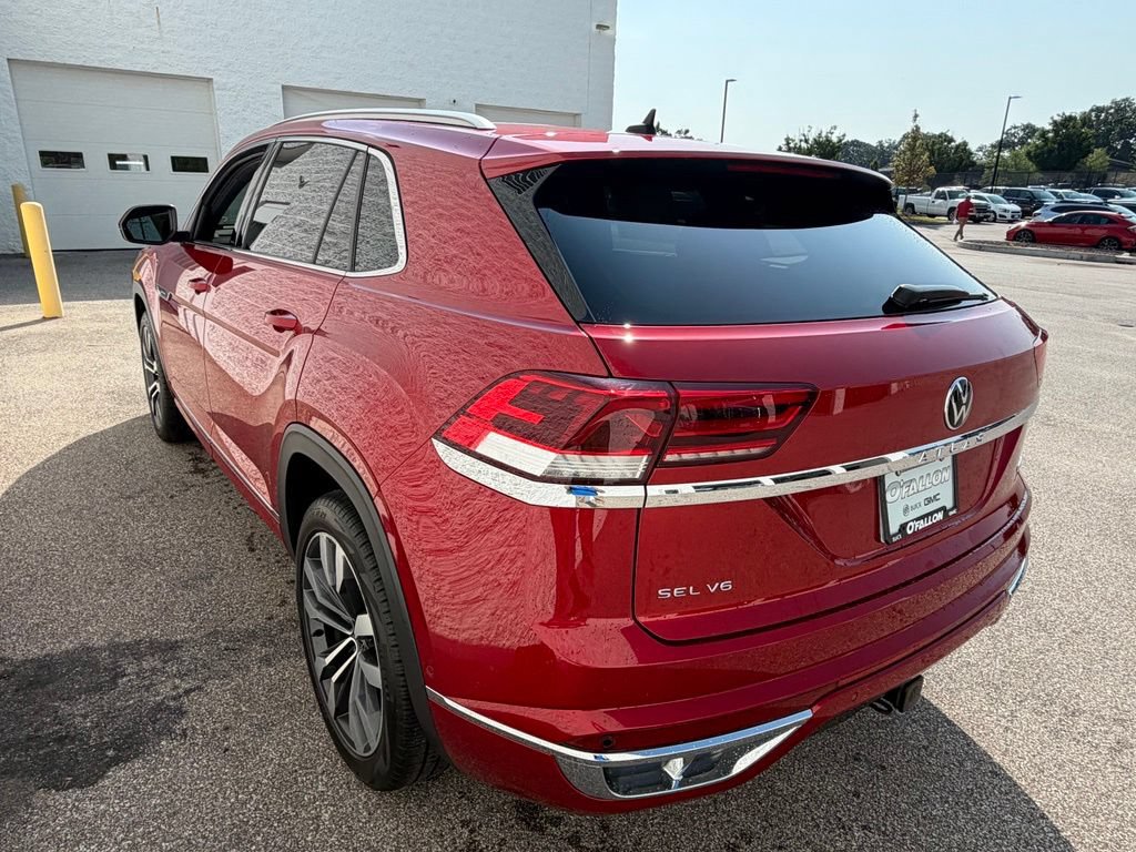 Used 2022 Volkswagen Atlas Cross Sport SEL Premium R-Line AWD/4WD image 9