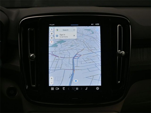 Used 2024 Volvo XC40 B5 Plus w/ Protection Package Premier image 13