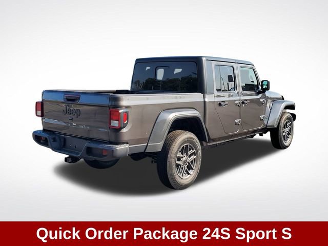 New 2025 Jeep Gladiator Sport image 2