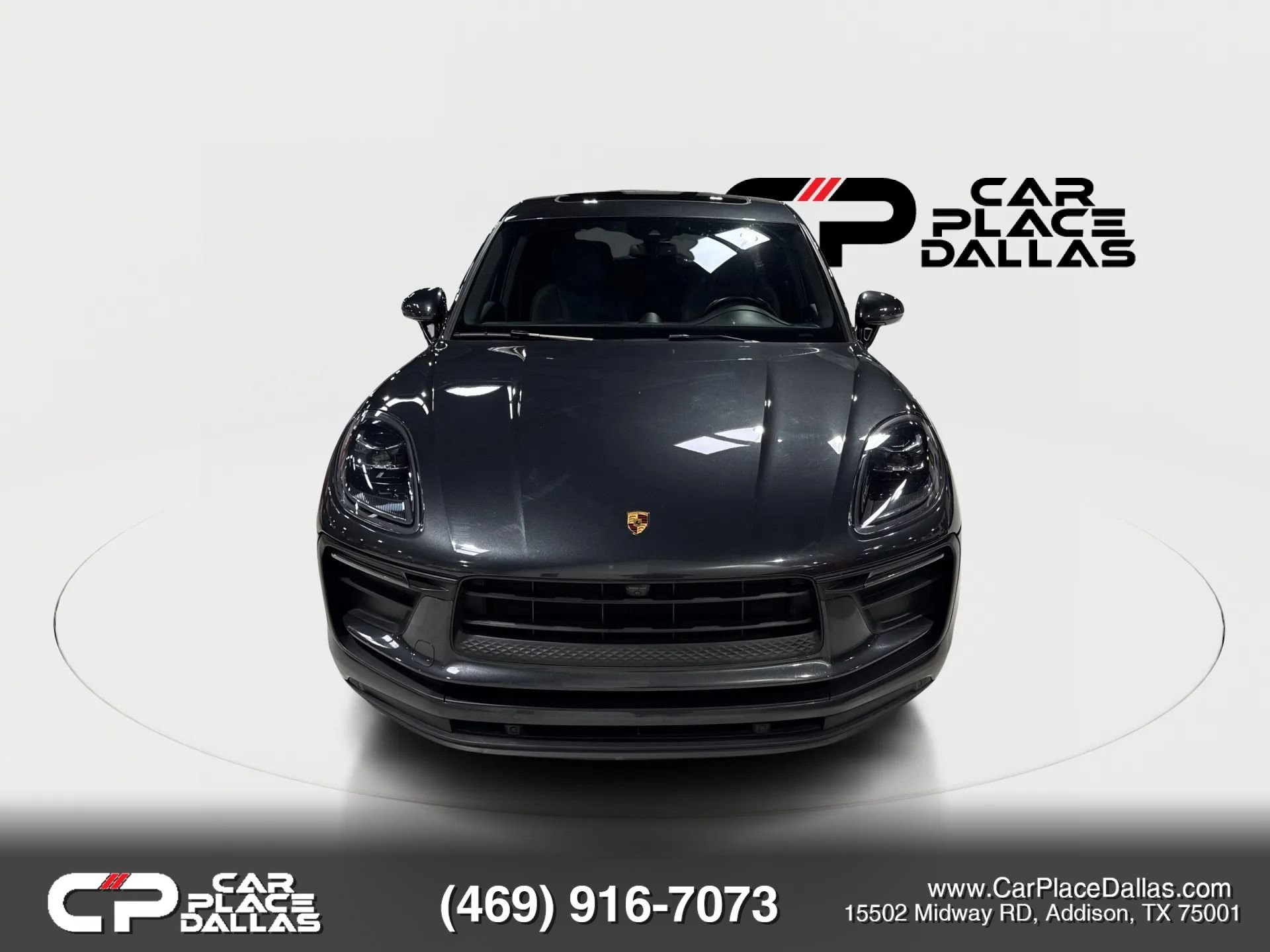 Used 2022 Porsche Macan w/ Premium Package Plus AWD/4WD image 3