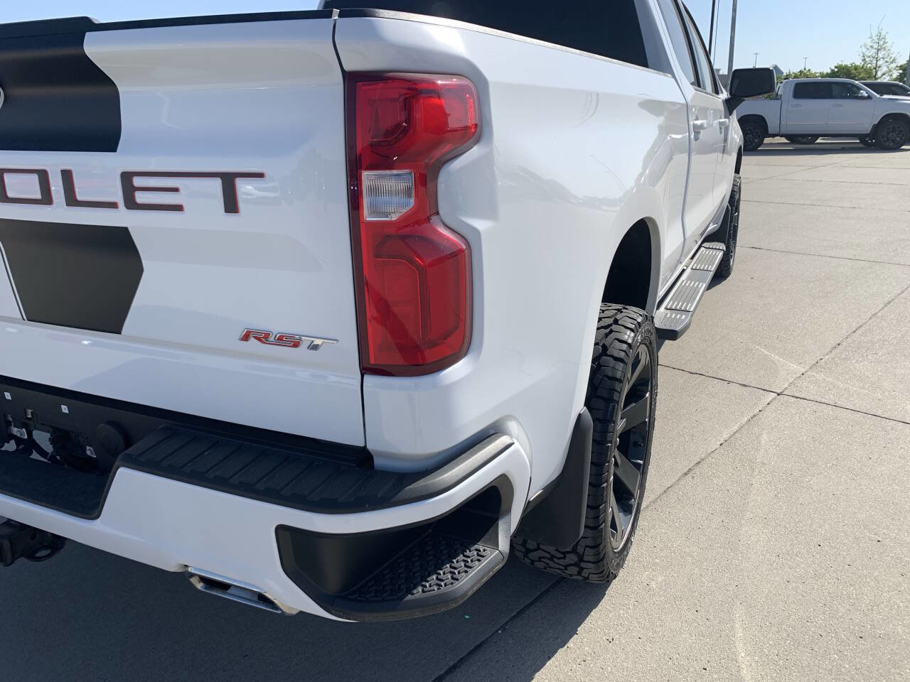 Used 2022 Chevrolet Silverado 1500 RST w/ Z71 Off-Road Package image 14