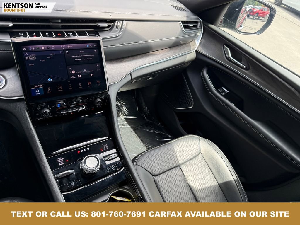 Used 2024 Jeep Grand Cherokee L Overland w/ Trailer Tow Package image 26