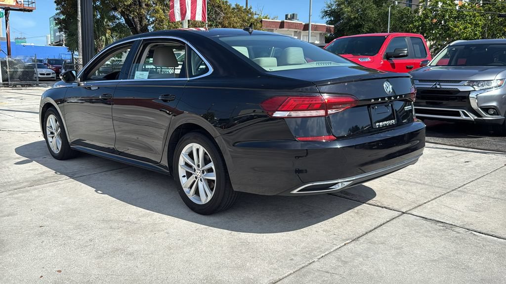 Used 2020 Volkswagen Passat 2.0T SE w/ Sunroof Package FWD image 12