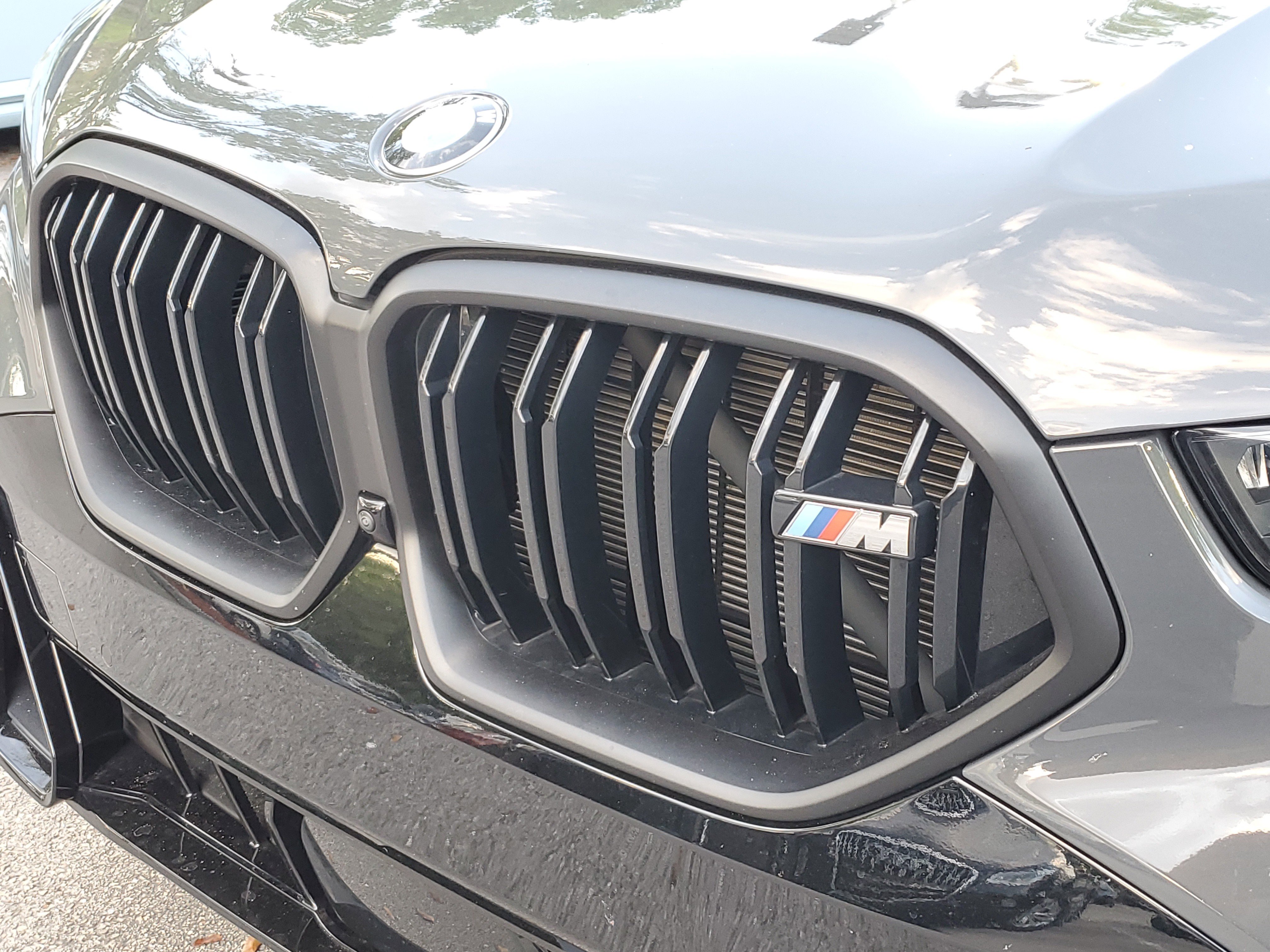 Used 2025 BMW X6 M60i AWD/4WD image 4