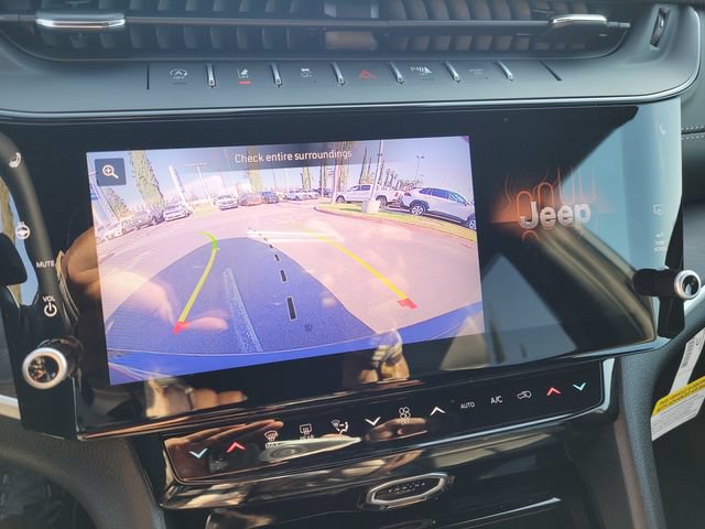 New 2026 Jeep Grand Cherokee Limited w/ Limited Altitude Package image 9