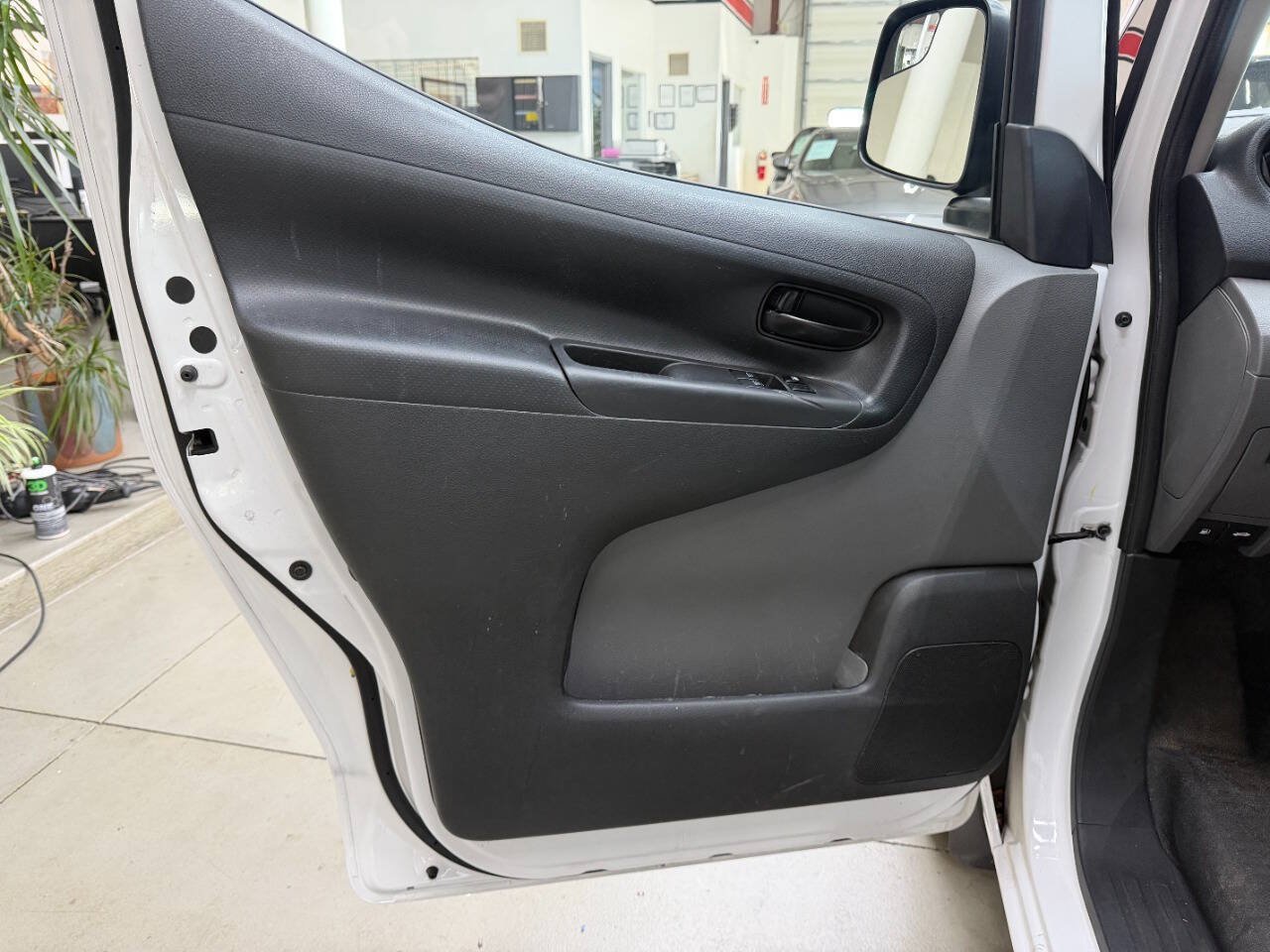 Used 2020 Nissan NV200 S w/ Back Door Glass Package FWD image 10