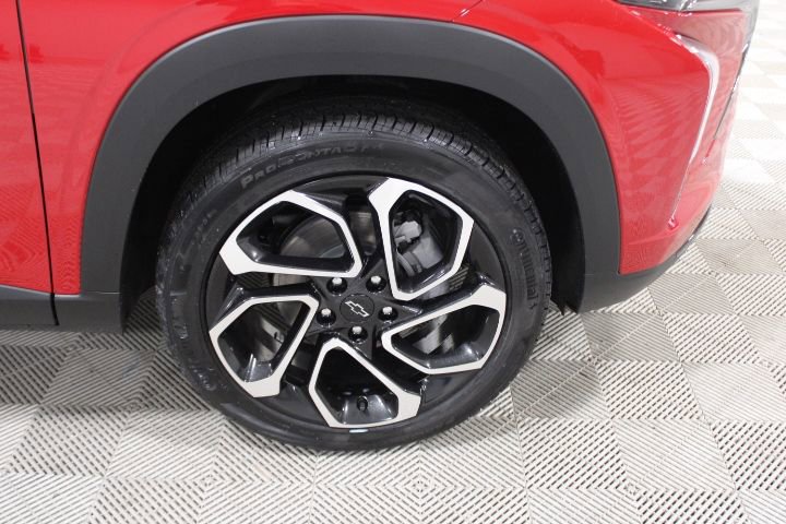 New 2026 Chevrolet Trax RS w/ Sunroof Package image 45