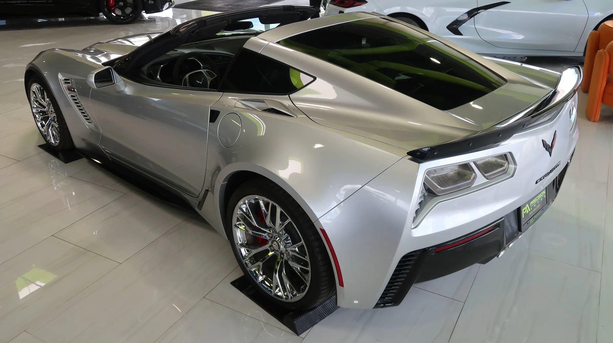Used 2017 Chevrolet Corvette Z06 RWD image 5