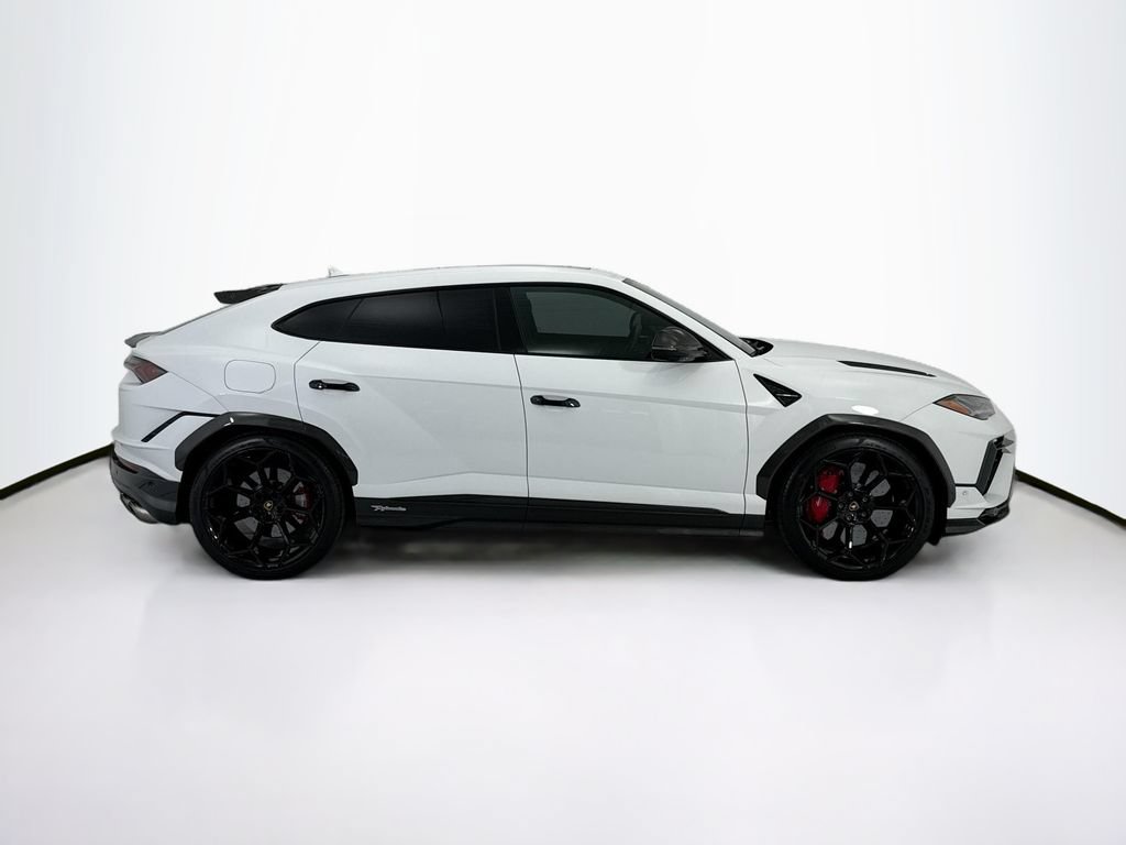 Used 2023 Lamborghini Urus Performante AWD/4WD image 4