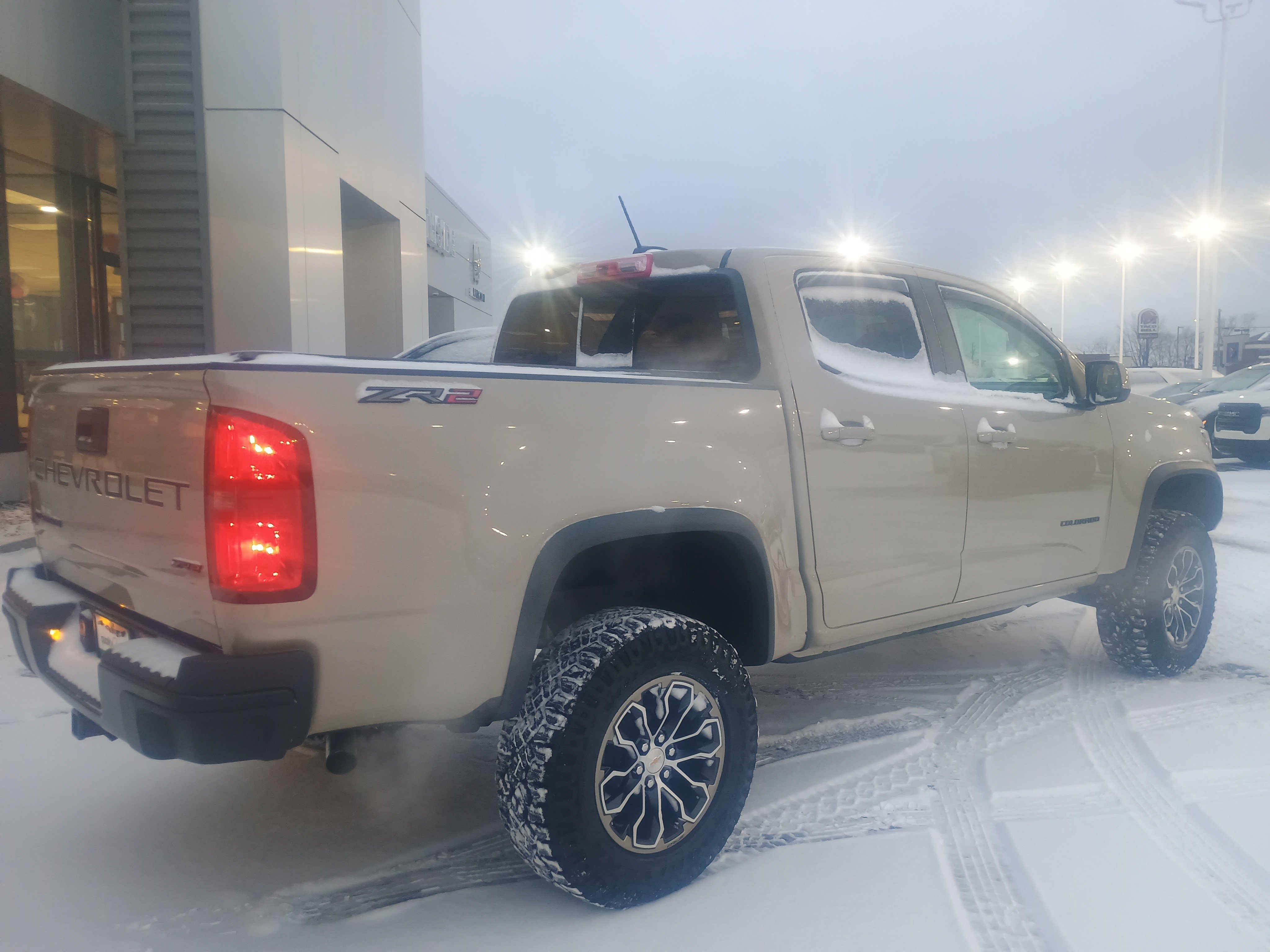 Used 2022 Chevrolet Colorado ZR2 image 13