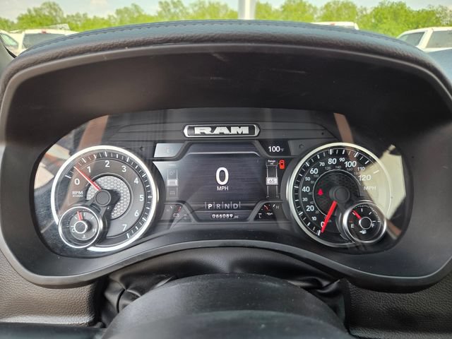 Used 2024 RAM 1500 Laramie AWD/4WD image 24