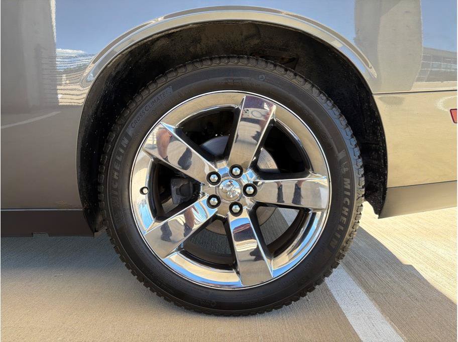 Used 2009 Dodge Challenger R/T w/ Sound Group RWD image 20